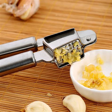 Garlic Press Stainless Steel Garlic Clasp Eco Friendly Crusher Squeezer