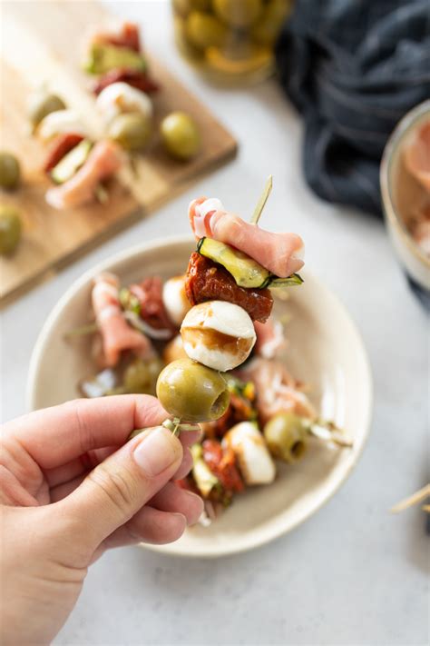 Italienische Antipasti Spieße Kalte und schnelle Fingerfood Idee