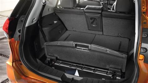 Dimensioni Nissan X Trail Bagagliaio E Similari