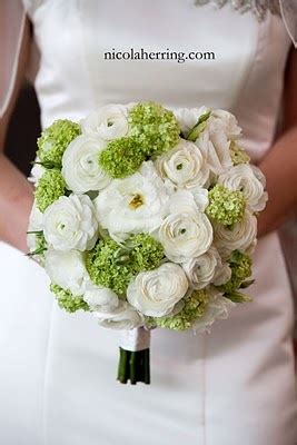 White Ranunculus Majolika Spray Roses And Viburnum White Ranunculus