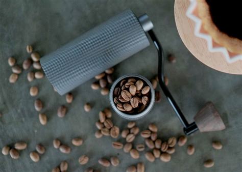 Best Camping Coffee Grinder: Top Picks 2024 • Crazy Coffee Bean