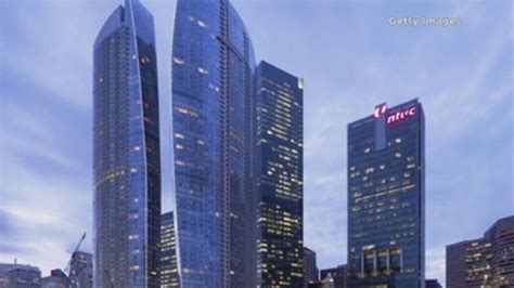 analysts  luxury property  singapore  cheap
