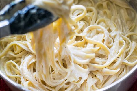 Best Fettuccine Alfredo Recipe Ever Thrift And Spice