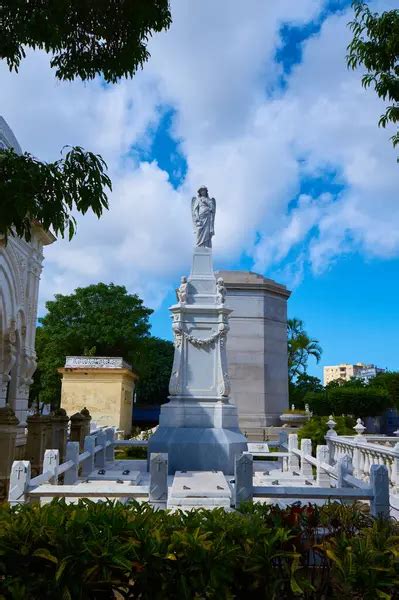 Colon Funerary Monument Monumento Nacional A Cuba Uno De Los