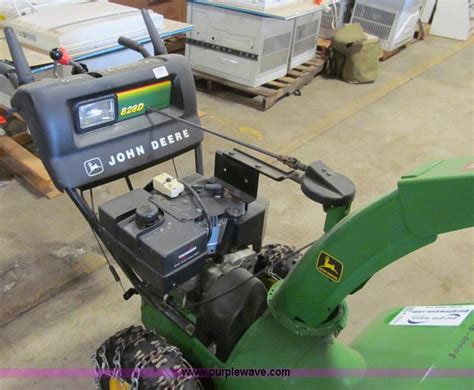 John Deere 828d Self Propelled Walk Behind Snow Blower In Des Moines Ia Item K5576 Sold