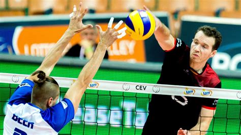 Volleyball Europameisterschaft Deutschland Nach Sieg Im Halbfinale