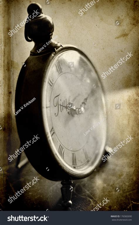 Detail Antique Clock Face Numbers Hands Stock Photo 176582690 | Shutterstock