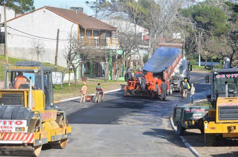 SIGUEN LOS TRABAJOS DE REASFALTADO EN EL SUR DE LA ZONA CÉNTRICA