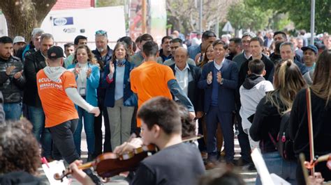 Kicillof Y Mussi Inauguraron Obras En El Complejo Cultural Municipal La