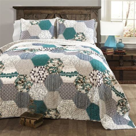 Lush Decor Briley 3 Piece Turquoise Fullqueen Quilt Set In The Bedding