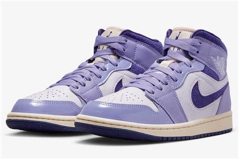 Nike Wmns Air Jordan Mid Sky J Light Purple