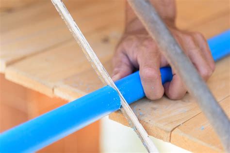 How To Cut Pvc Pipe With A Hand Saw Tigerfish Tools