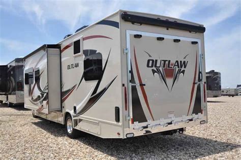 New Thor Motor Coach Outlaw H Class C Toy Hauler Rv For Sale At