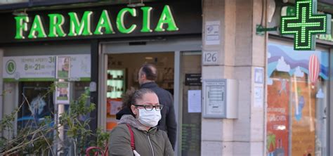 MASCHERINE E GUANTI FASE 2 COSA CAMBIA Ordinanza Arcuri Prezzo Fisso