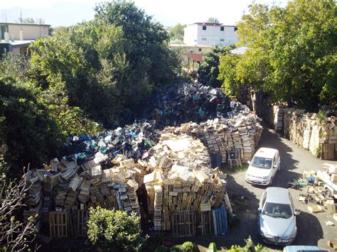 Sequestrata Un Area Di Quattromila Metri Quadri Adibita A Discarica