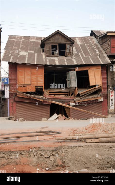 Floods India Hi Res Stock Photography And Images Alamy