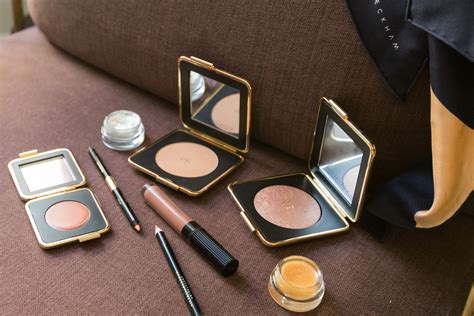 Get The La Look Estée Lauder X Victoria Beckham Inthefrow