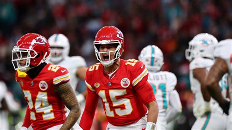 Kansas City Chiefs Quarterback Patrick Mahomes Best Plays In 2 Td Game