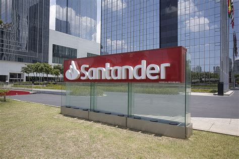 Santander Capta 13 000 Millones En Primas De Seguros En El Mundo Seguros