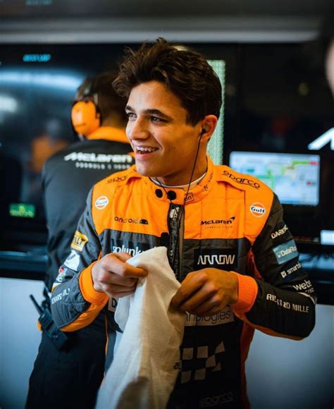 Pin de Naomi en Lando Norris Fórmula 1 Fan fiction