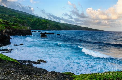 Spectacular Ocean View On The Road To Hana Maui Hawaii Usa Photograph