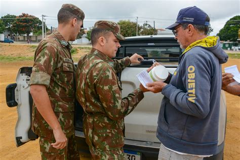 Conquista Defesa Civil E Exército Organizam Operação Carro Pipa Para