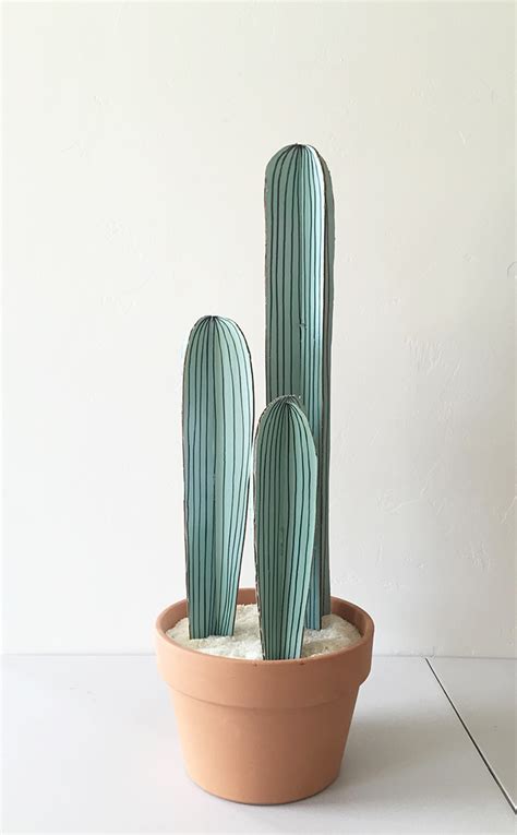 DIY Cactus out of Cardboard