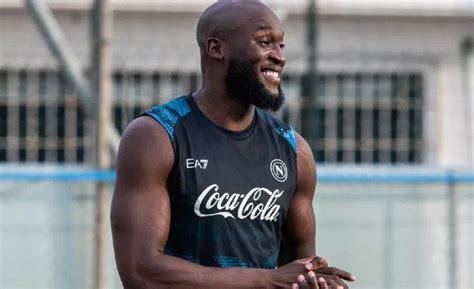 Lukaku A Castel Volturno Il Selfie Del Belga Vuole Tornare In