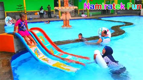 Anak Berenang Di Kolam Renang 55 Koleksi Gambar