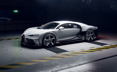 2025 Bugatti Chiron Greek Irena Lyndsie