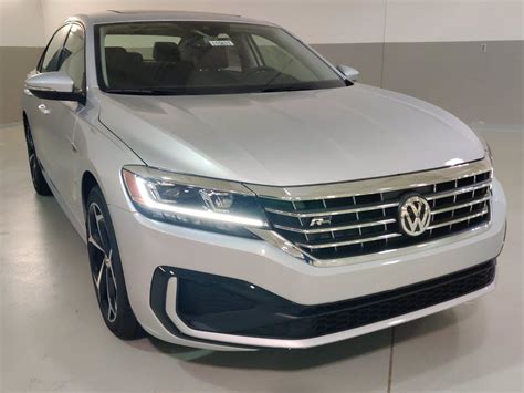 New 2020 Volkswagen Passat 2 0t R Line 4dr Car