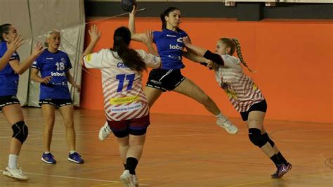 LHandbol Club Perelló supera a un rival directe en la lluita per la