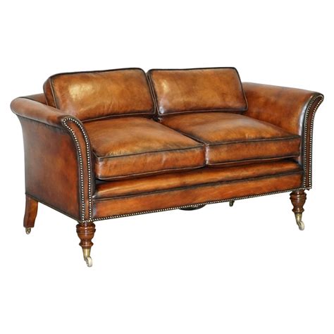 Victorian Style Leather Sofa Baci Living Room