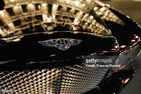 140 Bentley Car Symbol Stock Photos High Res Pictures And Images