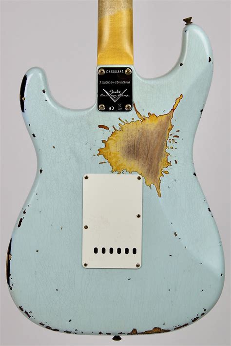 Fender Custom Shop Ltd 67 Stratocaster Heavy Relic Aged Sonic Blue Over 3 Color Sunburst Woshc