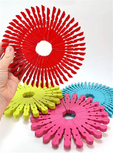 Clothespin Crafts 20 Fun And Easy Projects Diy Candy