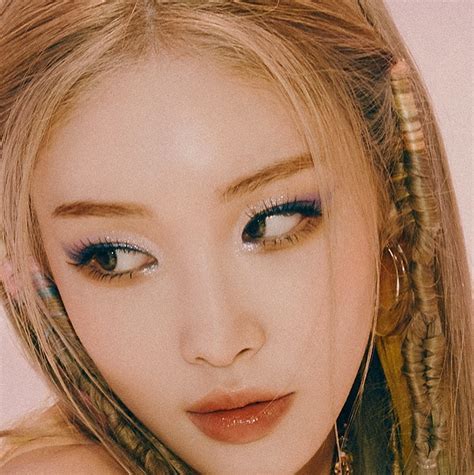 Chung Ha Chungha Official Instagram Photos And Videos Korean