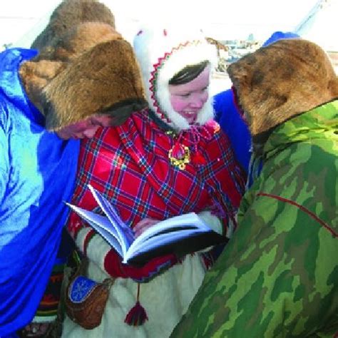 1 Sámi scientist meeting Nenets reindeer herders in Yamal Russia