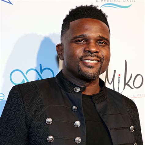 This Hydraulic Floor Jack Is on Sale for Only $59 at Walmart - Men's