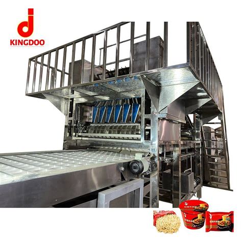 Chicken And Vegetables Fried Instant Noodles Production Line Fired