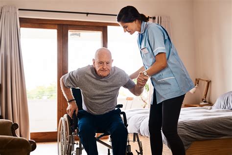 A Guide To Lifting The Elderly Mission Healthcare