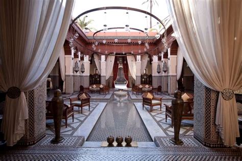 Hotel Chic | Exotic Glamour: The Royal Mansour in Marrakech