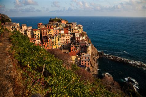 Photos from CINQUE TERRE, Italy by photographer Svein-Magne Tunli ...