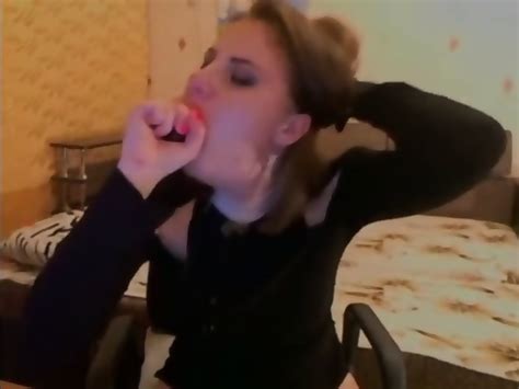 Sexy Webcam Face Fuck Deepthroat Cute Girl