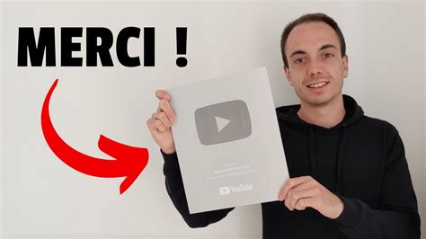 Je Découvre le TROPHÉE des 100 000 ABONNÉS YouTube EN DIRECT MERCI À