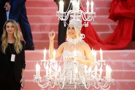 Katy Perry Skips Met Gala Fools Internet With Ai Photos