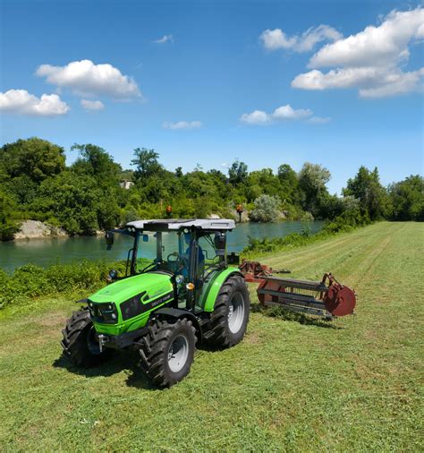 Deutz Fahr Bringt D Keyline Traktoren Mit Neuem Getriebe Landwirt