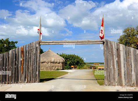 Hernando De Soto National Memorial Park Bradenton Florida Entrance