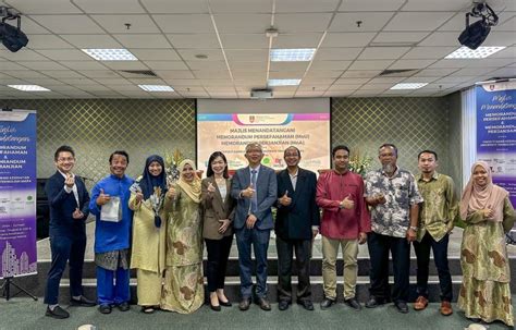 Memorandum Of Understanding Signing Ceremony With Uitm Spark Cdc