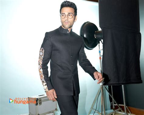 Pulkit Samrat Wallpapers | pulkit-samrat-1-7 - Bollywood Hungama